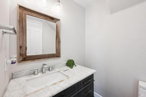 2032 Easton Drive Petaluma CA 94952
