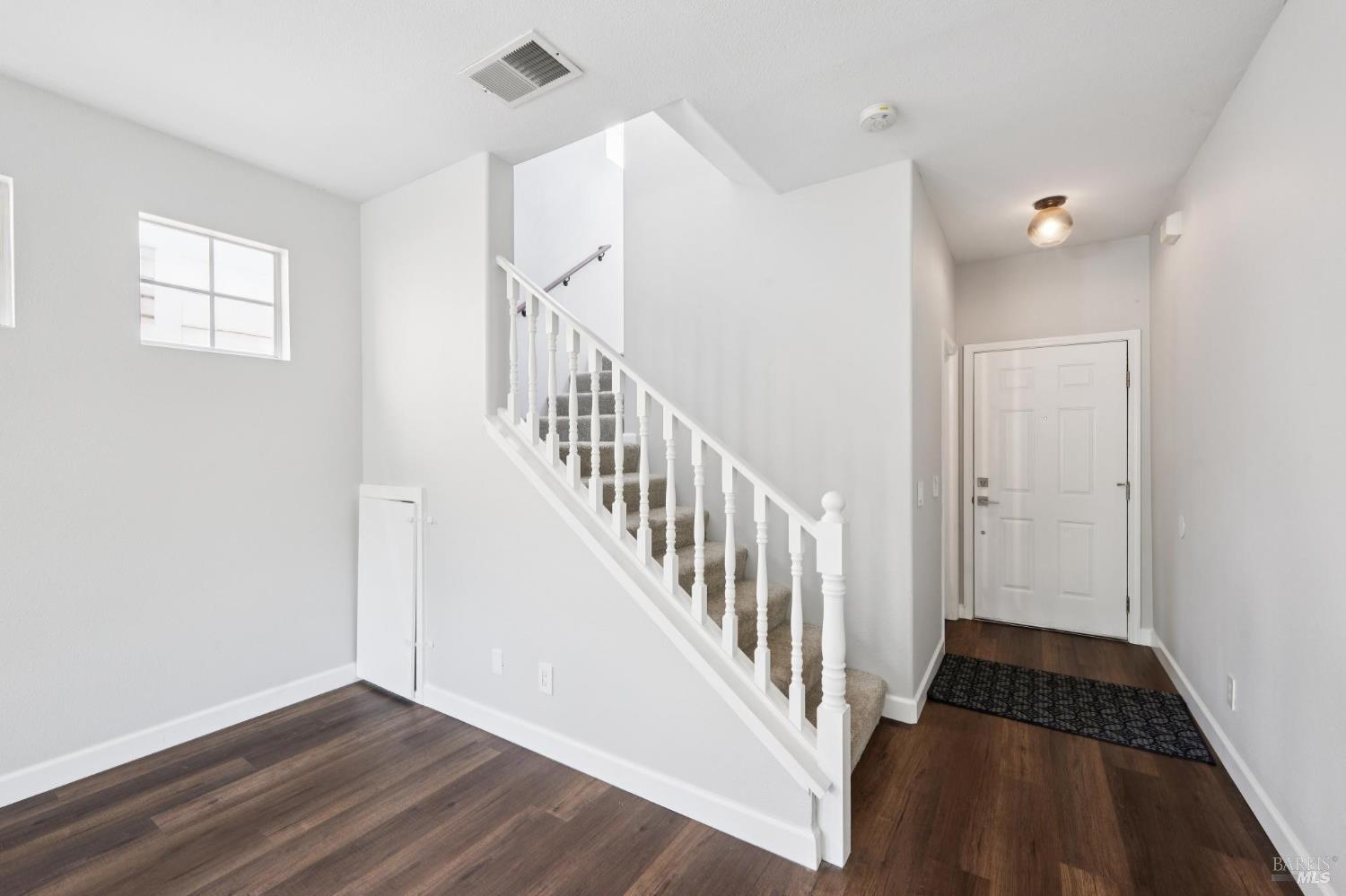 2032 Easton Drive Petaluma CA 94952