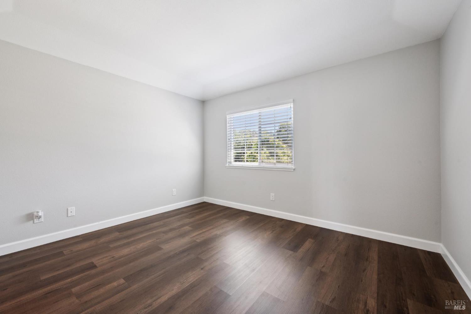 2032 Easton Drive Petaluma CA 94952