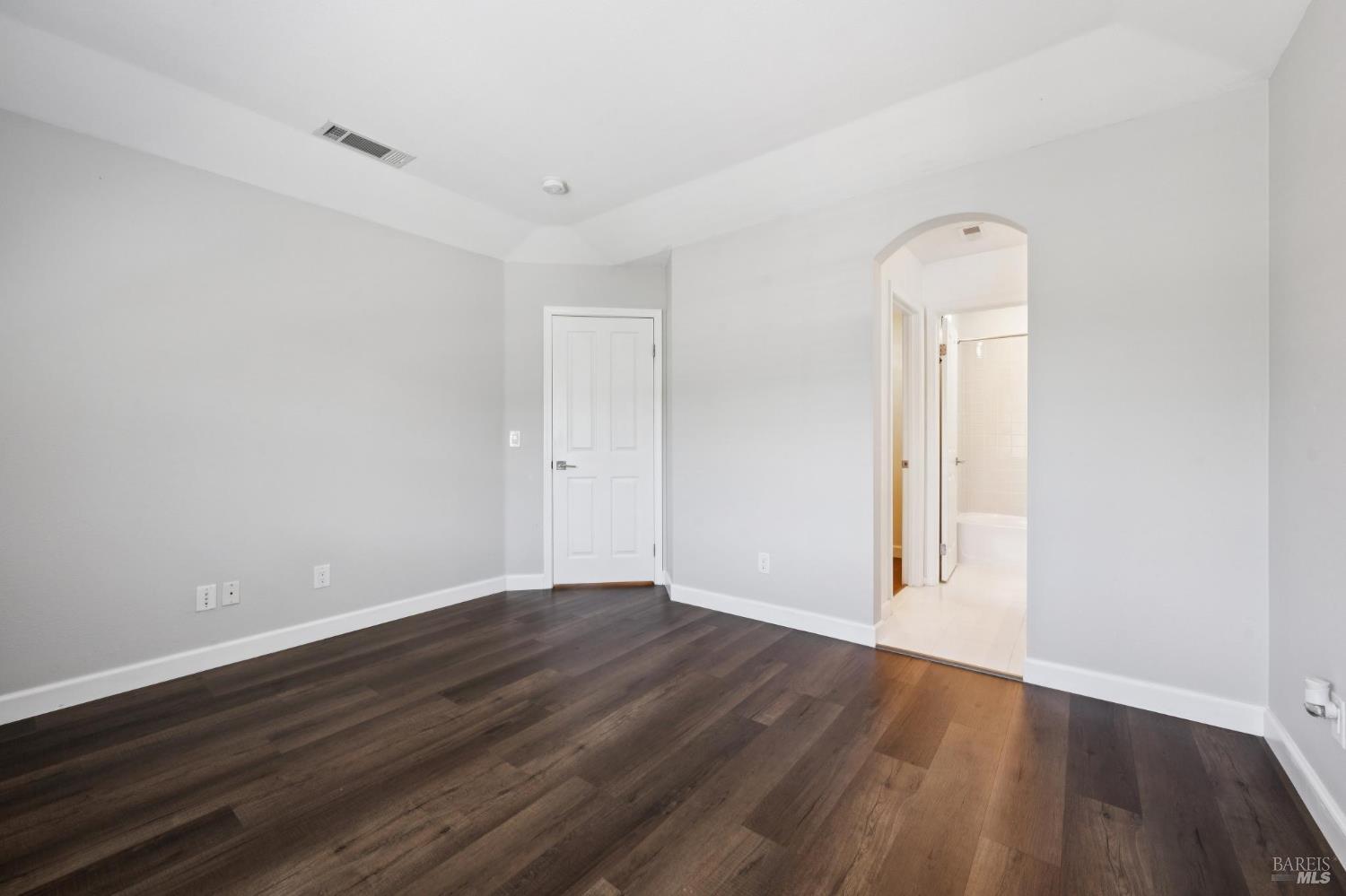 2032 Easton Drive Petaluma CA 94952