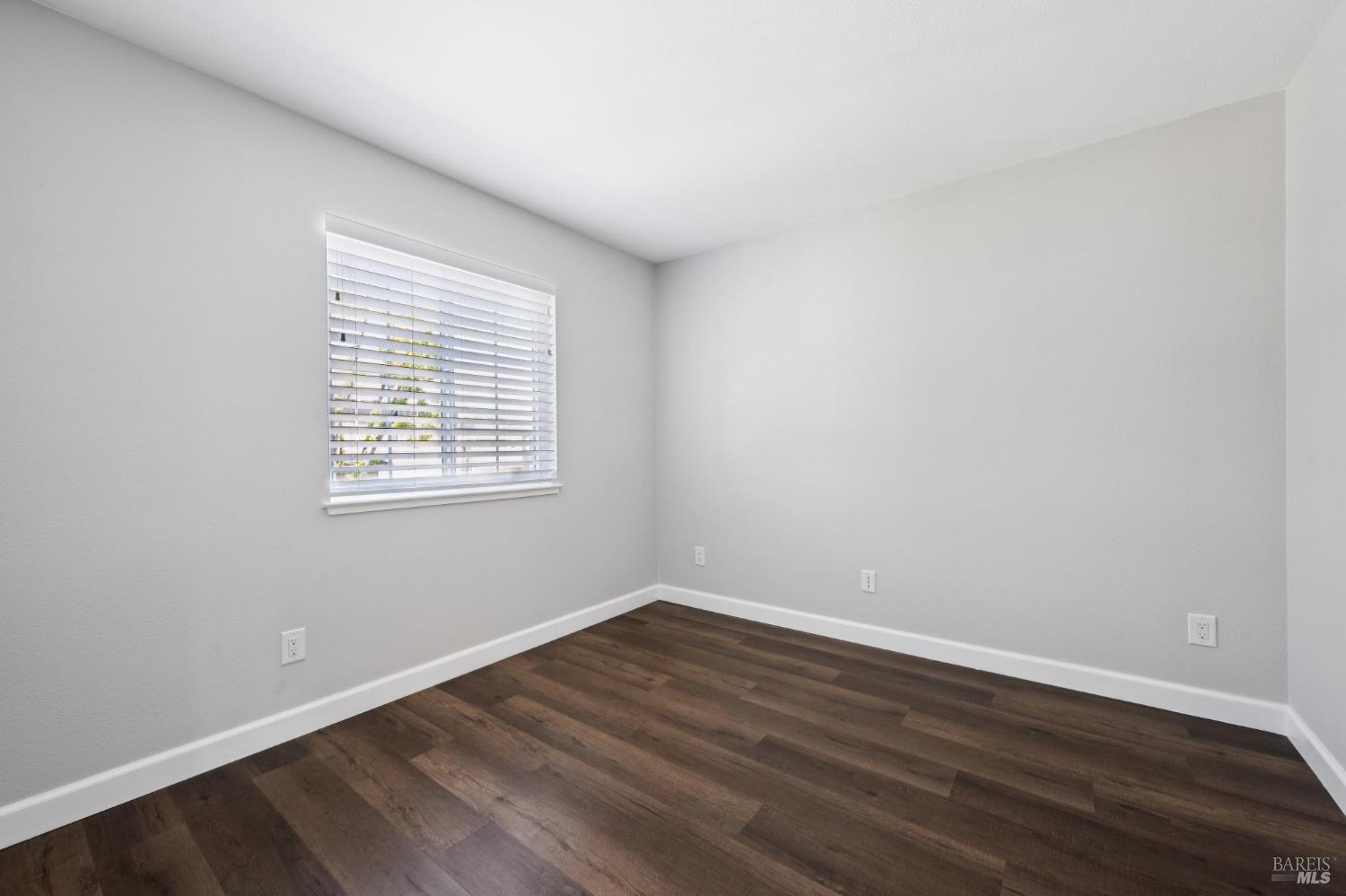 2032 Easton Drive Petaluma CA 94952