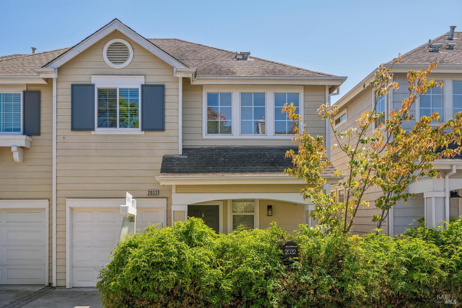 2032 Easton Drive Petaluma CA 94952