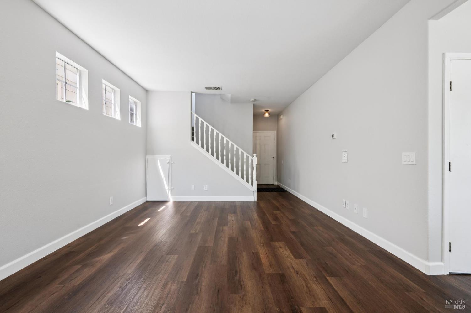 2032 Easton Drive Petaluma CA 94952