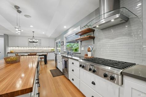 3195 Montecito Meadow Drive Santa Rosa CA 95404