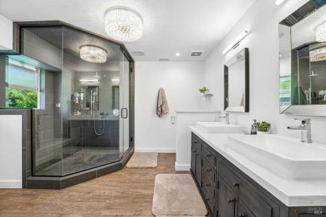 3195 Montecito Meadow Drive Santa Rosa CA 95404