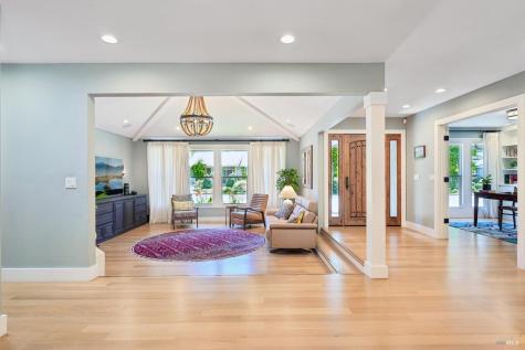 3195 Montecito Meadow Drive Santa Rosa CA 95404