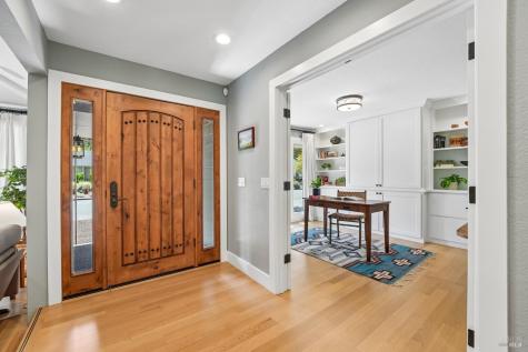 3195 Montecito Meadow Drive Santa Rosa CA 95404