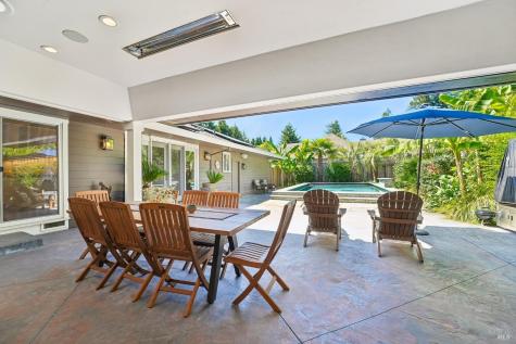 3195 Montecito Meadow Drive Santa Rosa CA 95404