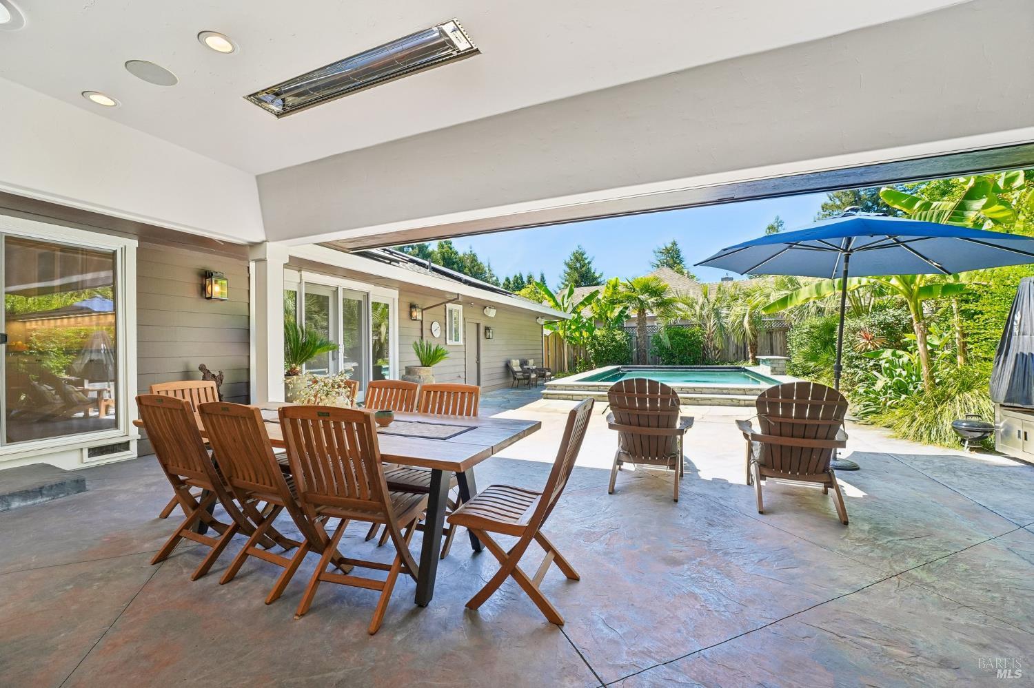 3195 Montecito Meadow Drive Santa Rosa CA 95404