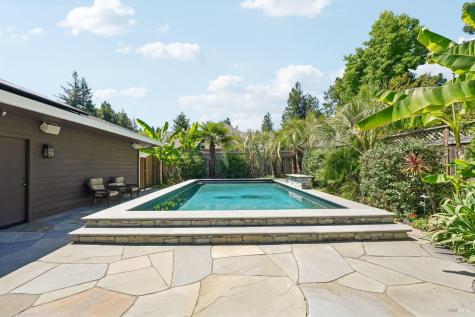 3195 Montecito Meadow Drive Santa Rosa CA 95404