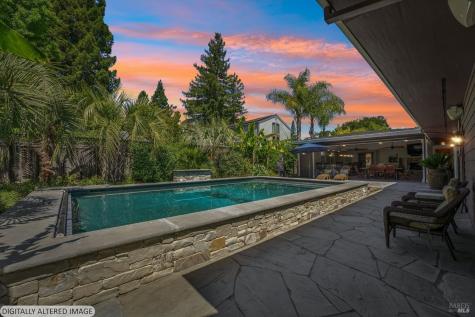 3195 Montecito Meadow Drive Santa Rosa CA 95404