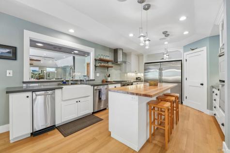 3195 Montecito Meadow Drive Santa Rosa CA 95404