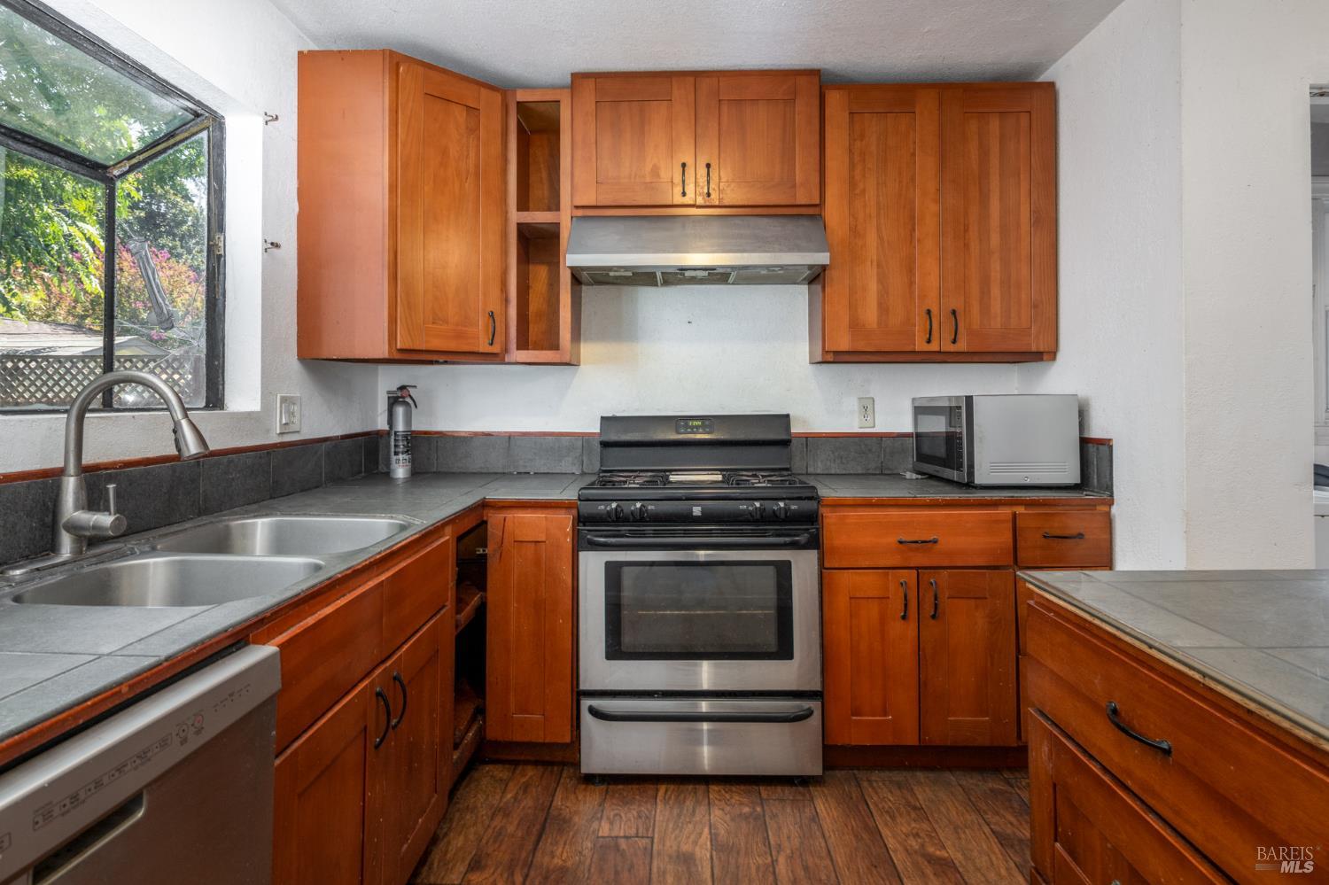 1580 Humboldt Street Santa Rosa CA 95404