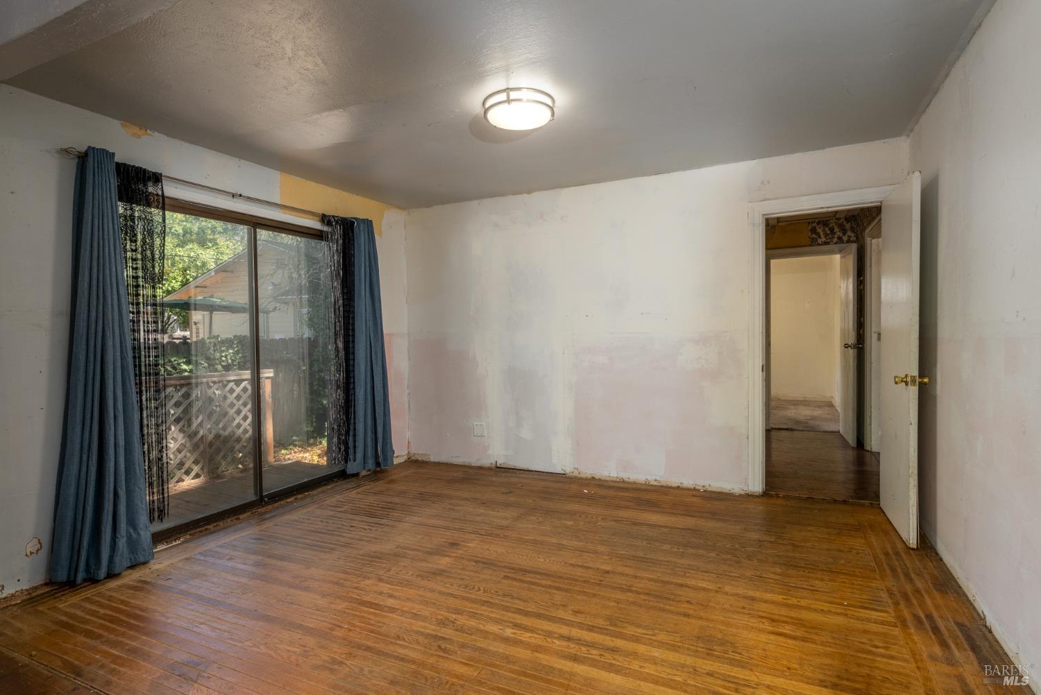 1580 Humboldt Street Santa Rosa CA 95404