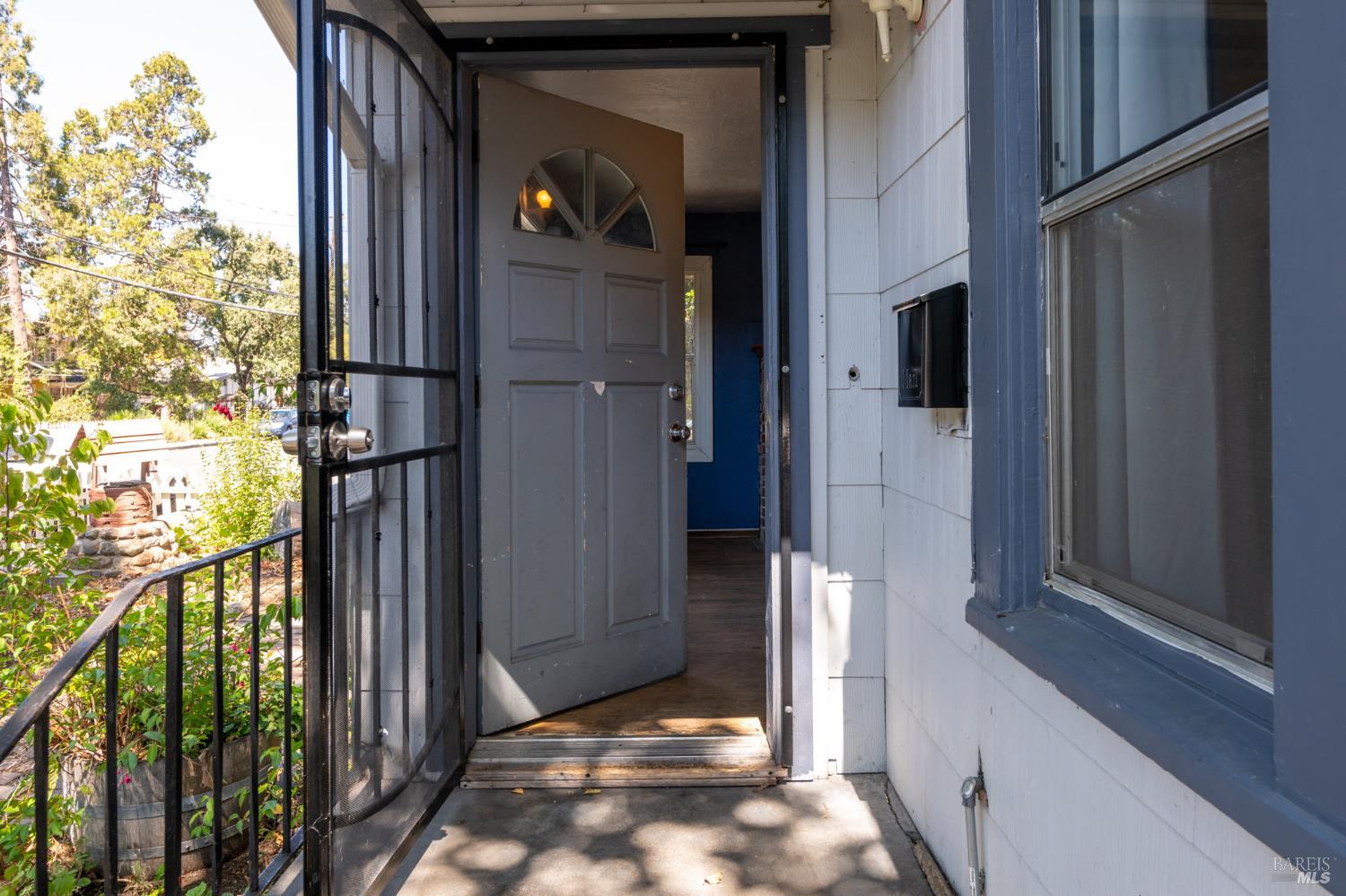 1580 Humboldt Street Santa Rosa CA 95404