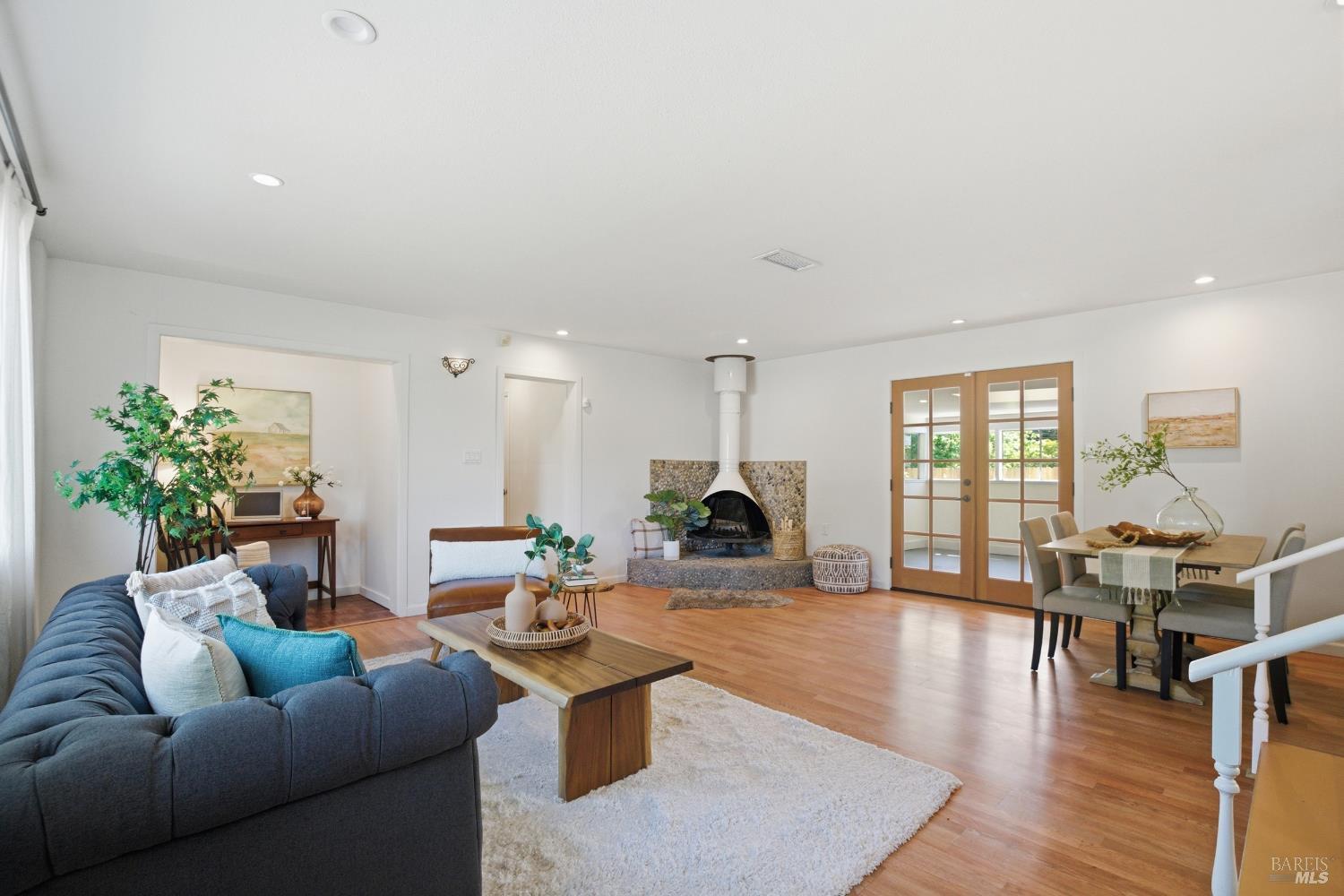 1969 Tuolumne Street Vallejo CA 94589