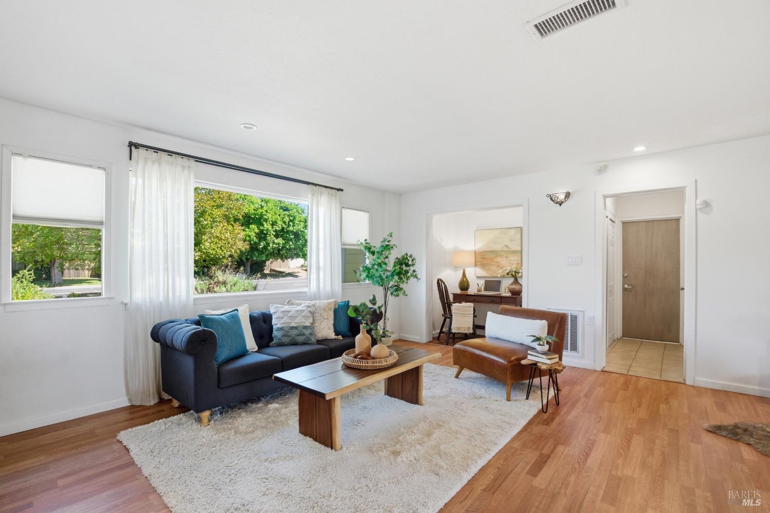 1969 Tuolumne Street Vallejo CA 94589