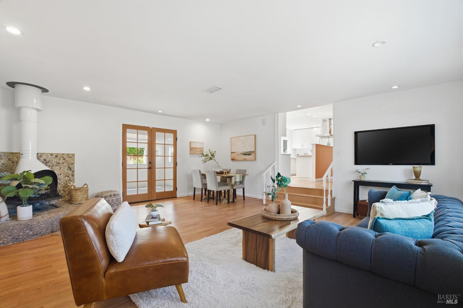 1969 Tuolumne Street Vallejo CA 94589