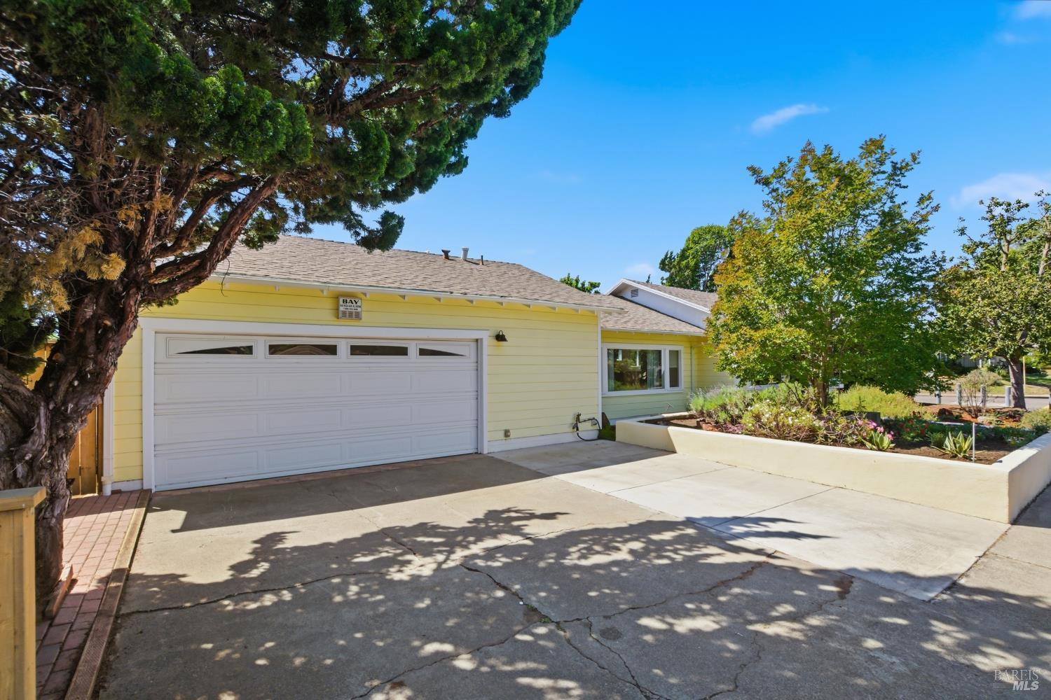 1969 Tuolumne Street Vallejo CA 94589