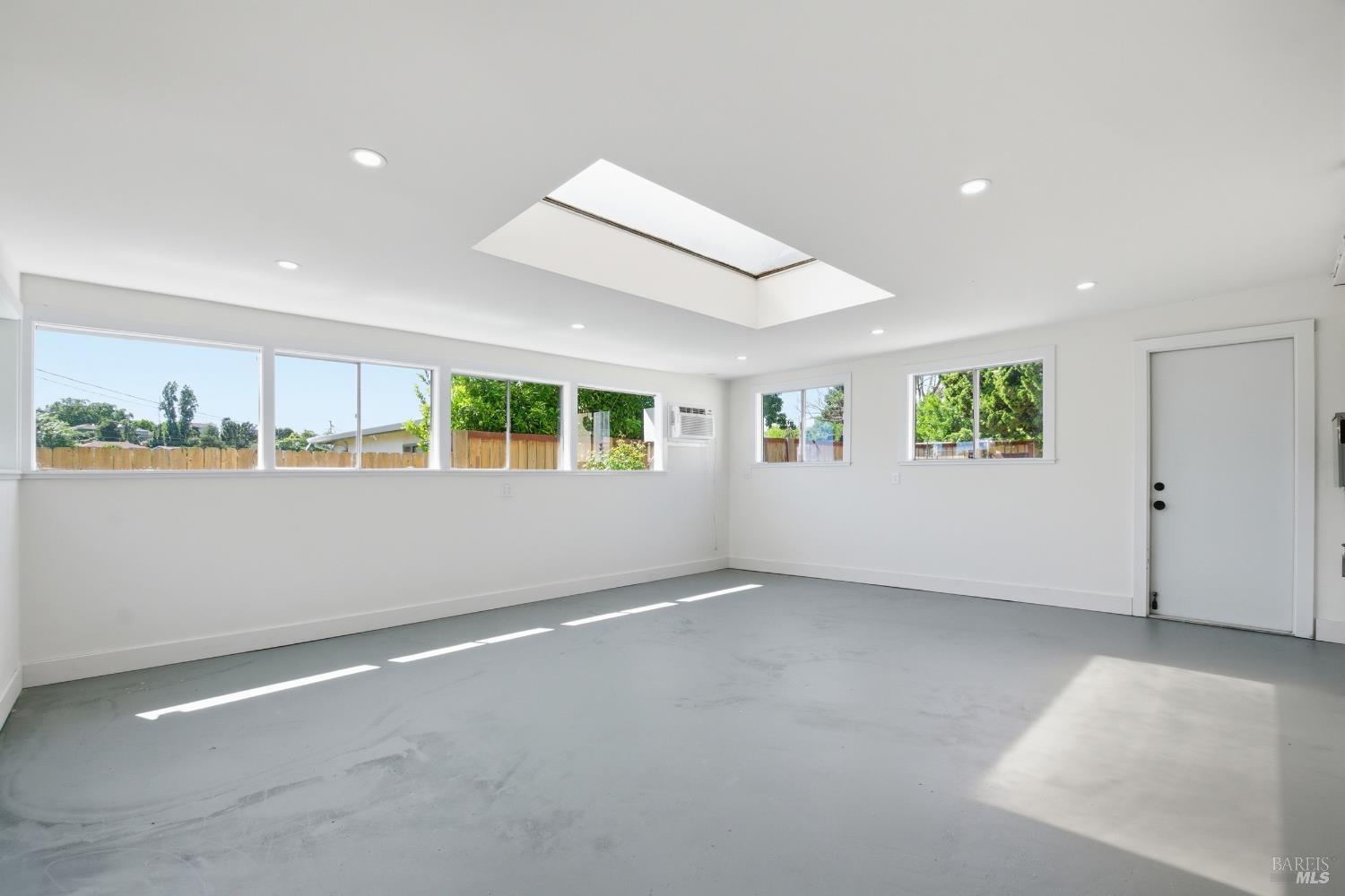 1969 Tuolumne Street Vallejo CA 94589