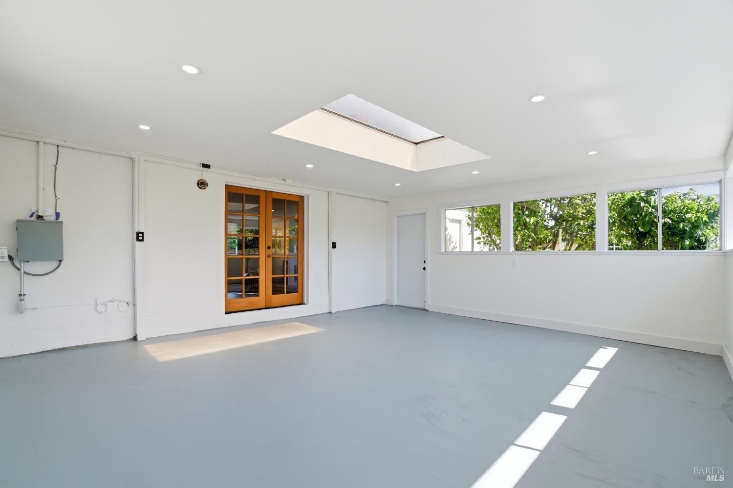 1969 Tuolumne Street Vallejo CA 94589