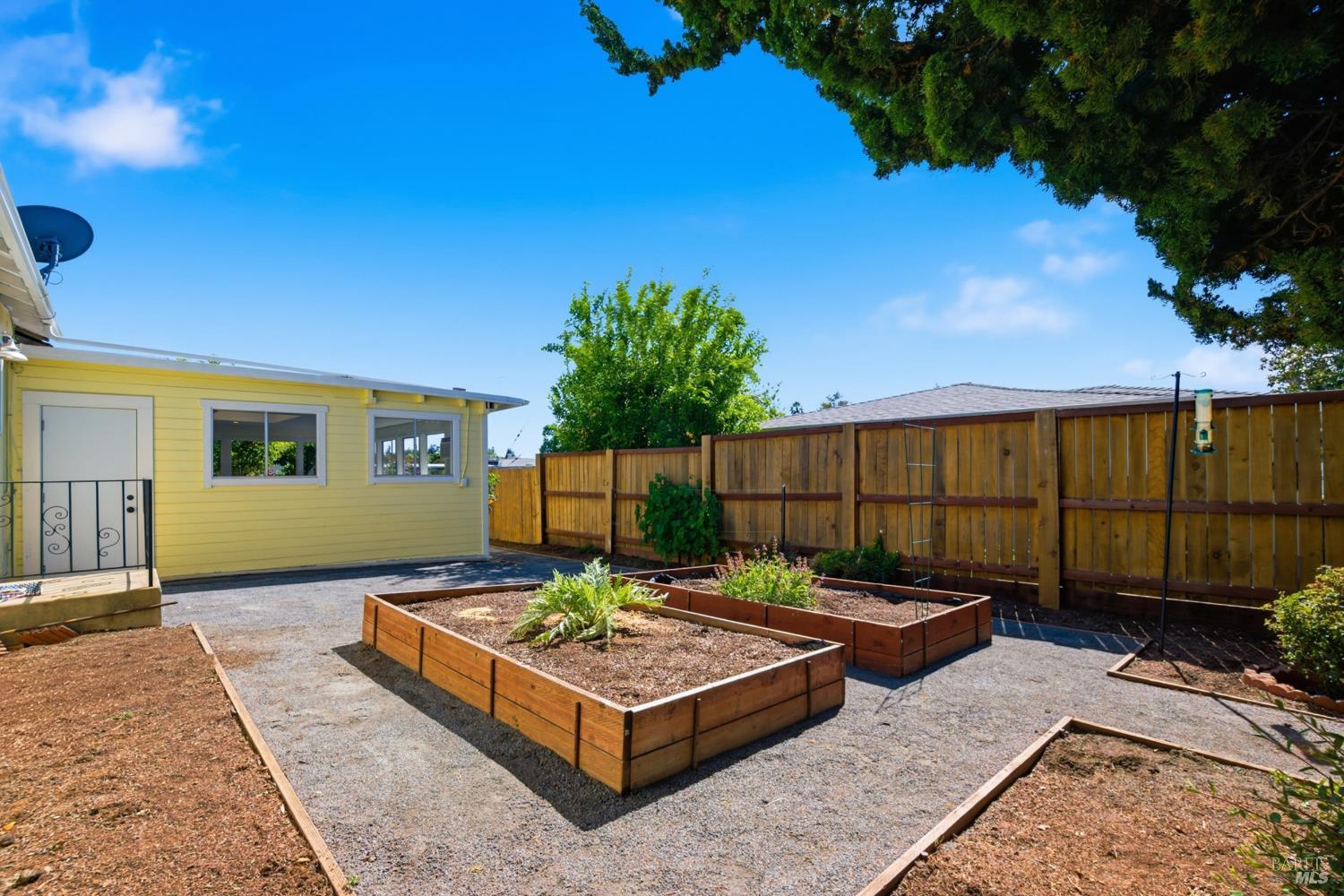 1969 Tuolumne Street Vallejo CA 94589