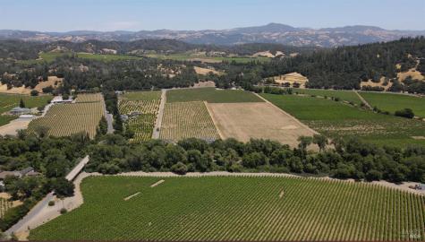 7011 Dry Creek Road Healdsburg CA 95448