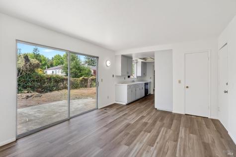 2212 Neotomas Avenue Santa Rosa CA 95405