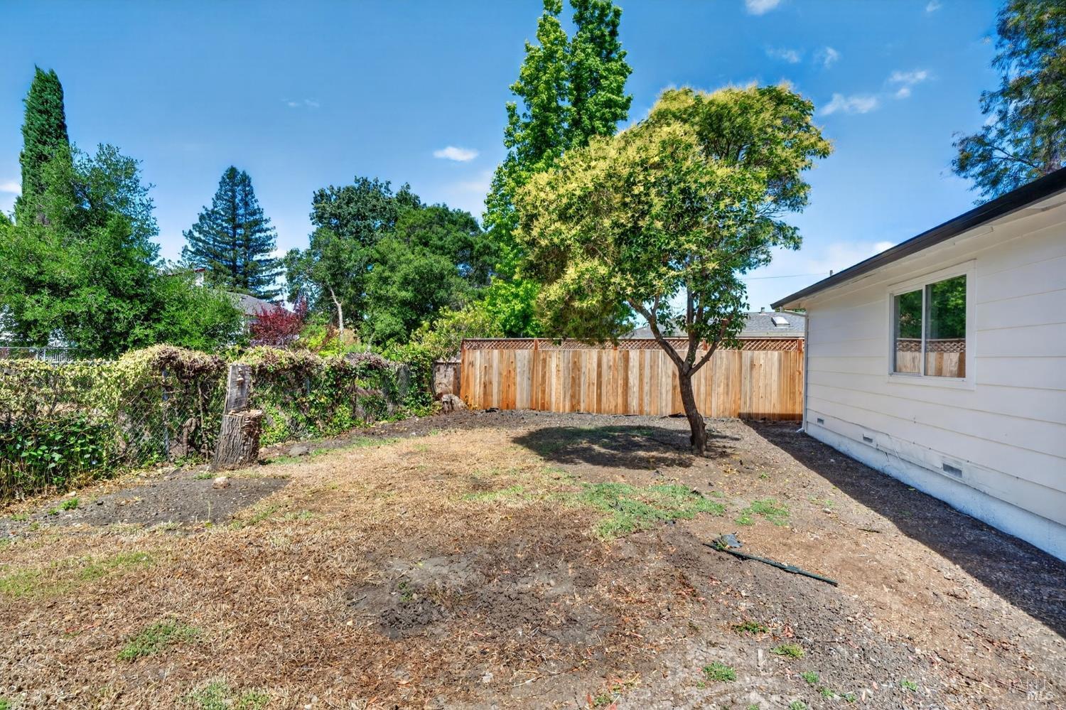 2212 Neotomas Avenue Santa Rosa CA 95405