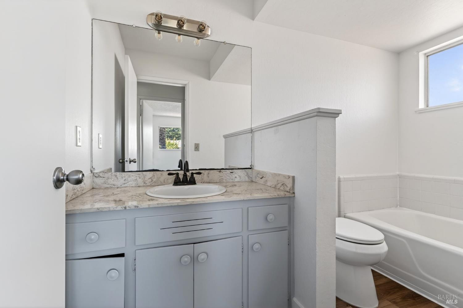2212 Neotomas Avenue Santa Rosa CA 95405