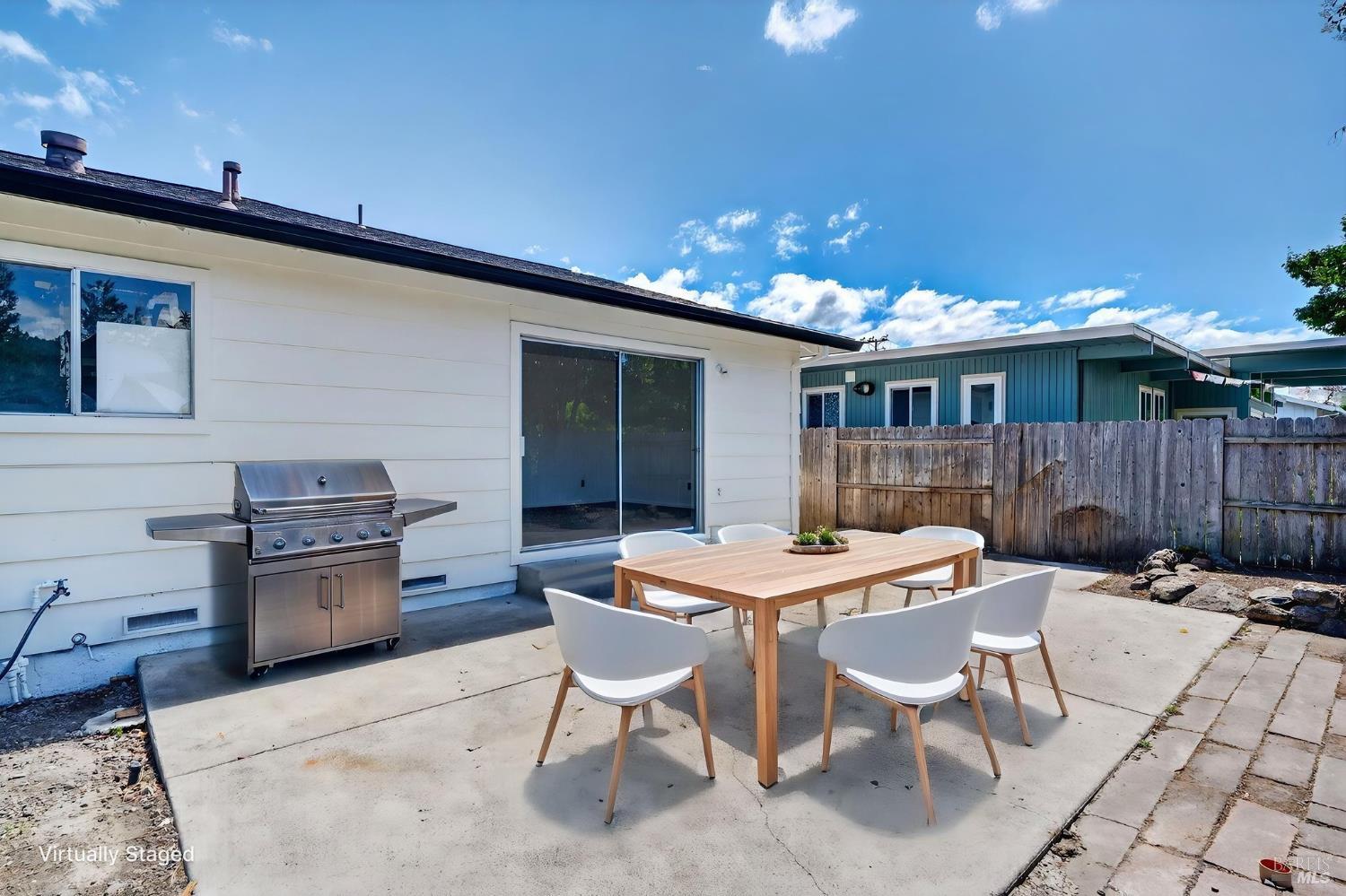 2212 Neotomas Avenue Santa Rosa CA 95405