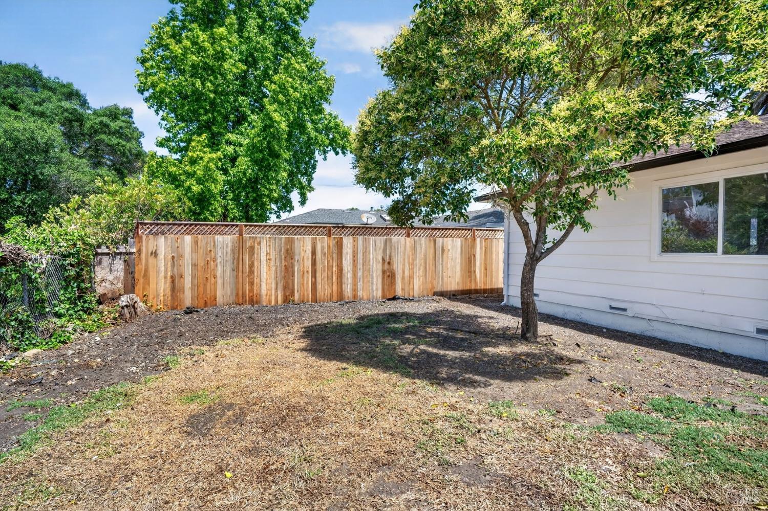 2212 Neotomas Avenue Santa Rosa CA 95405
