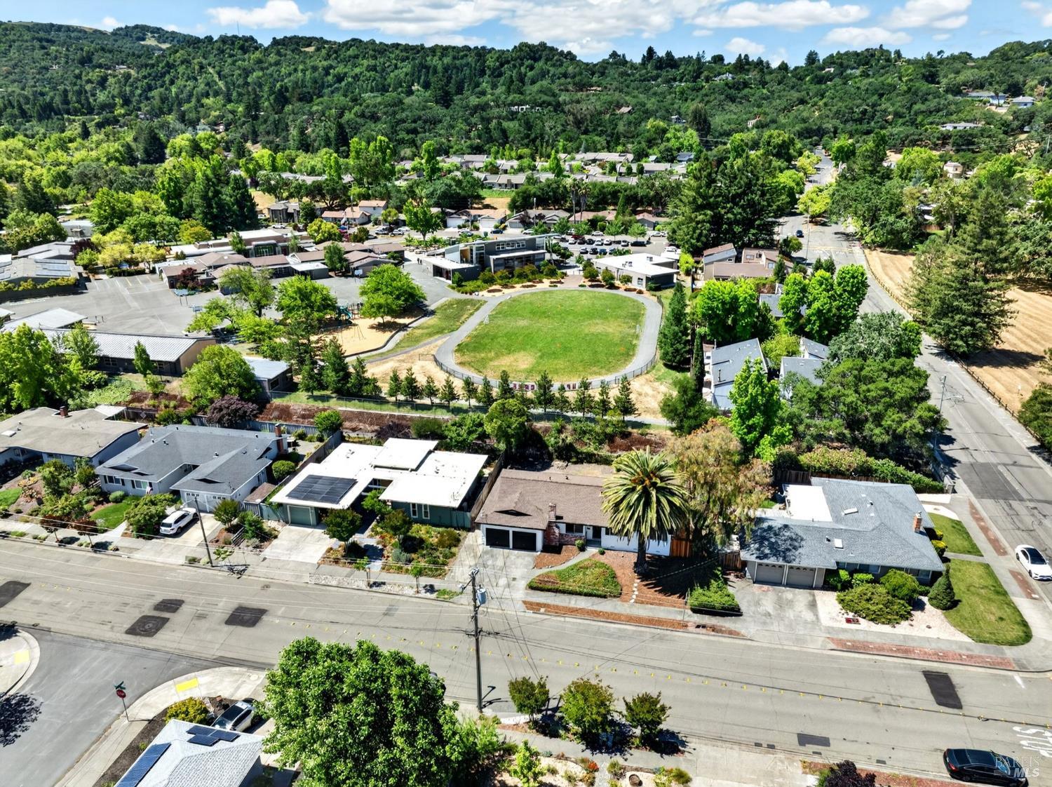 2212 Neotomas Avenue Santa Rosa CA 95405