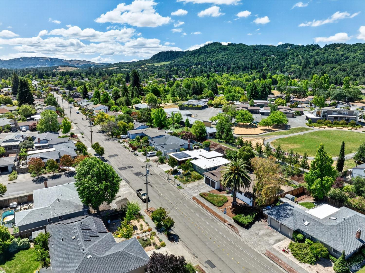 2212 Neotomas Avenue Santa Rosa CA 95405