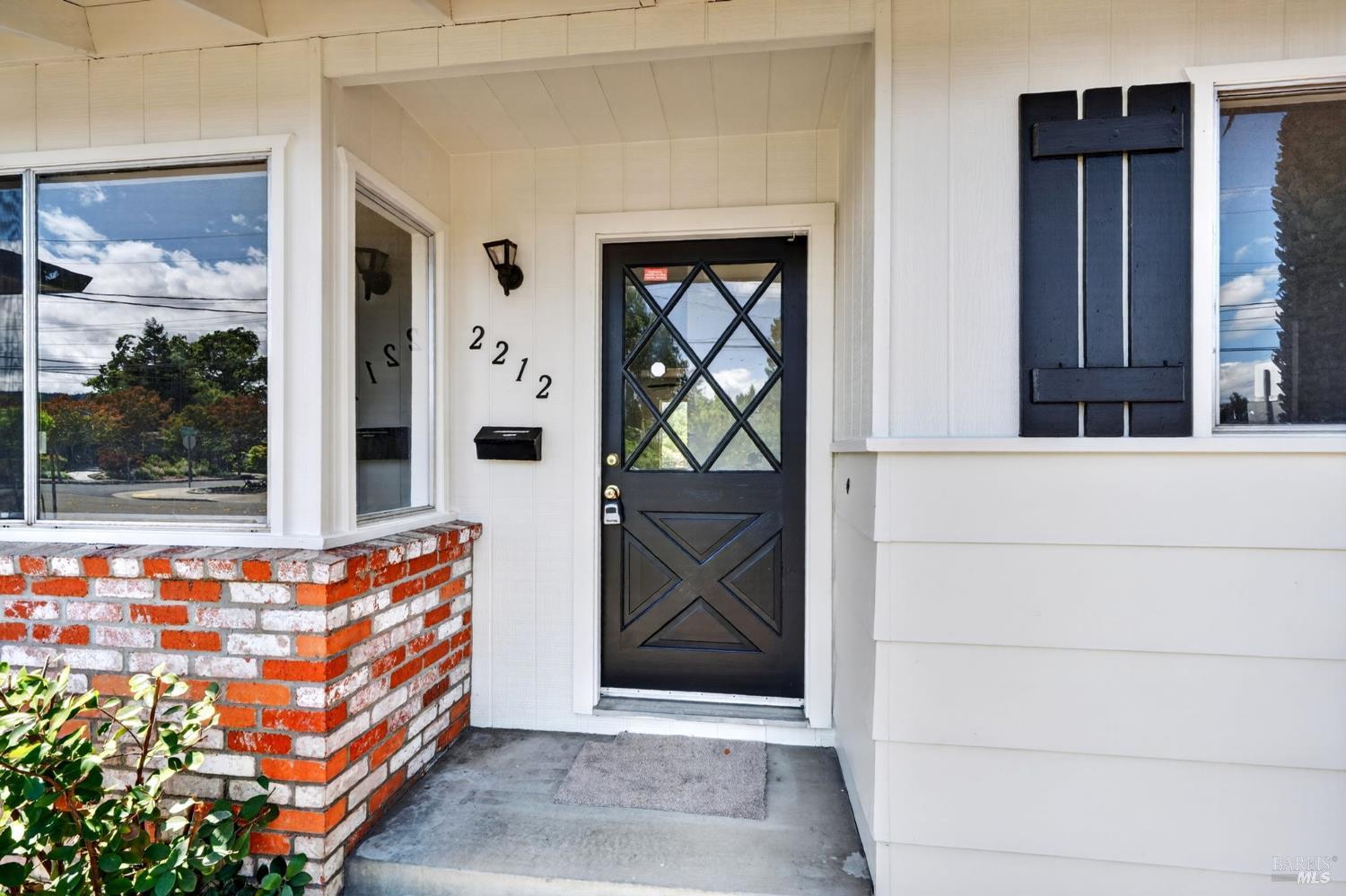2212 Neotomas Avenue Santa Rosa CA 95405