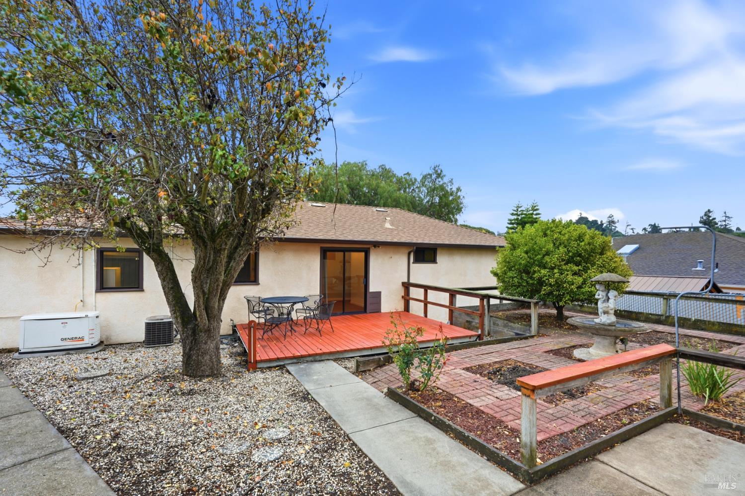 991 Mitchell Way El Sobrante CA 94803
