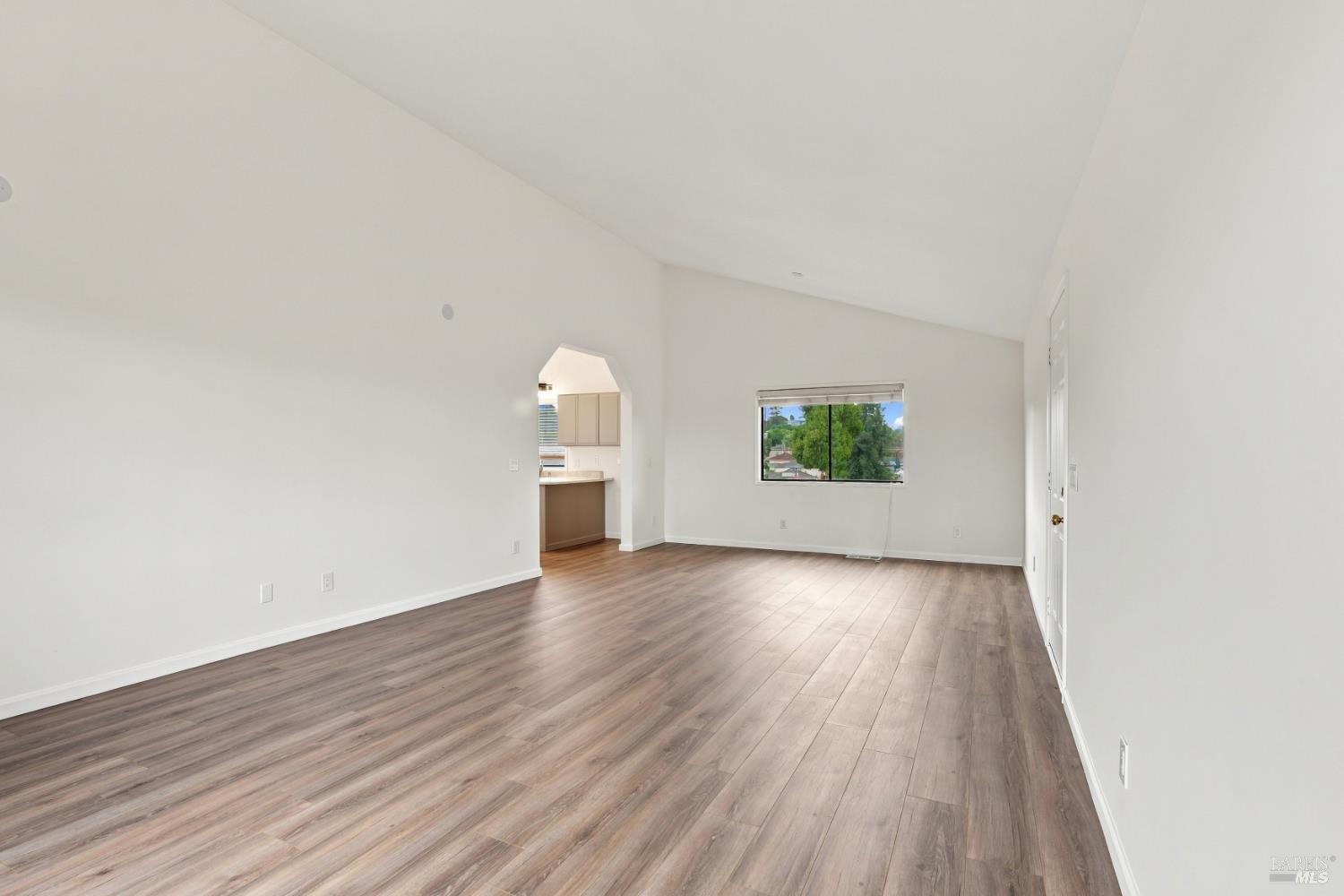 991 Mitchell Way El Sobrante CA 94803