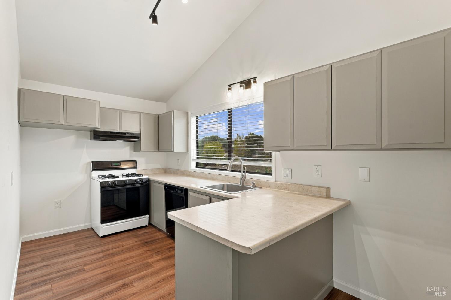 991 Mitchell Way El Sobrante CA 94803