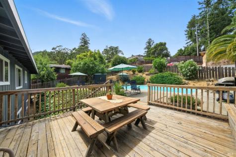 46 Carson Road Woodacre CA 94973
