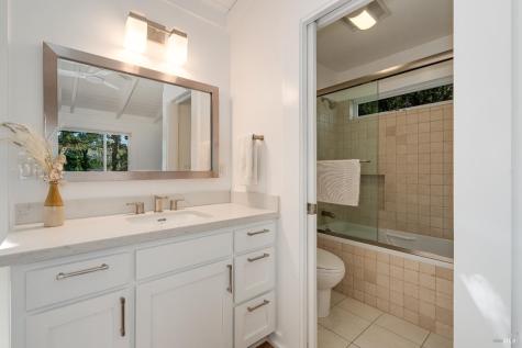 807 Wild Oak Drive Santa Rosa CA 95409