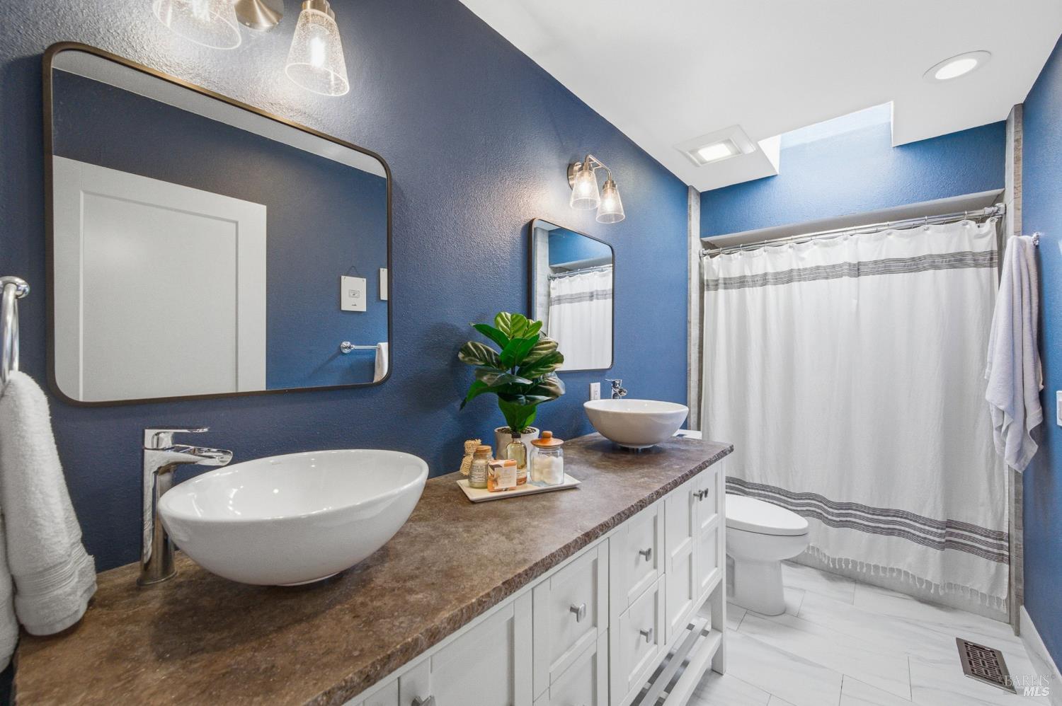 3392 Royal Court Napa CA 94558