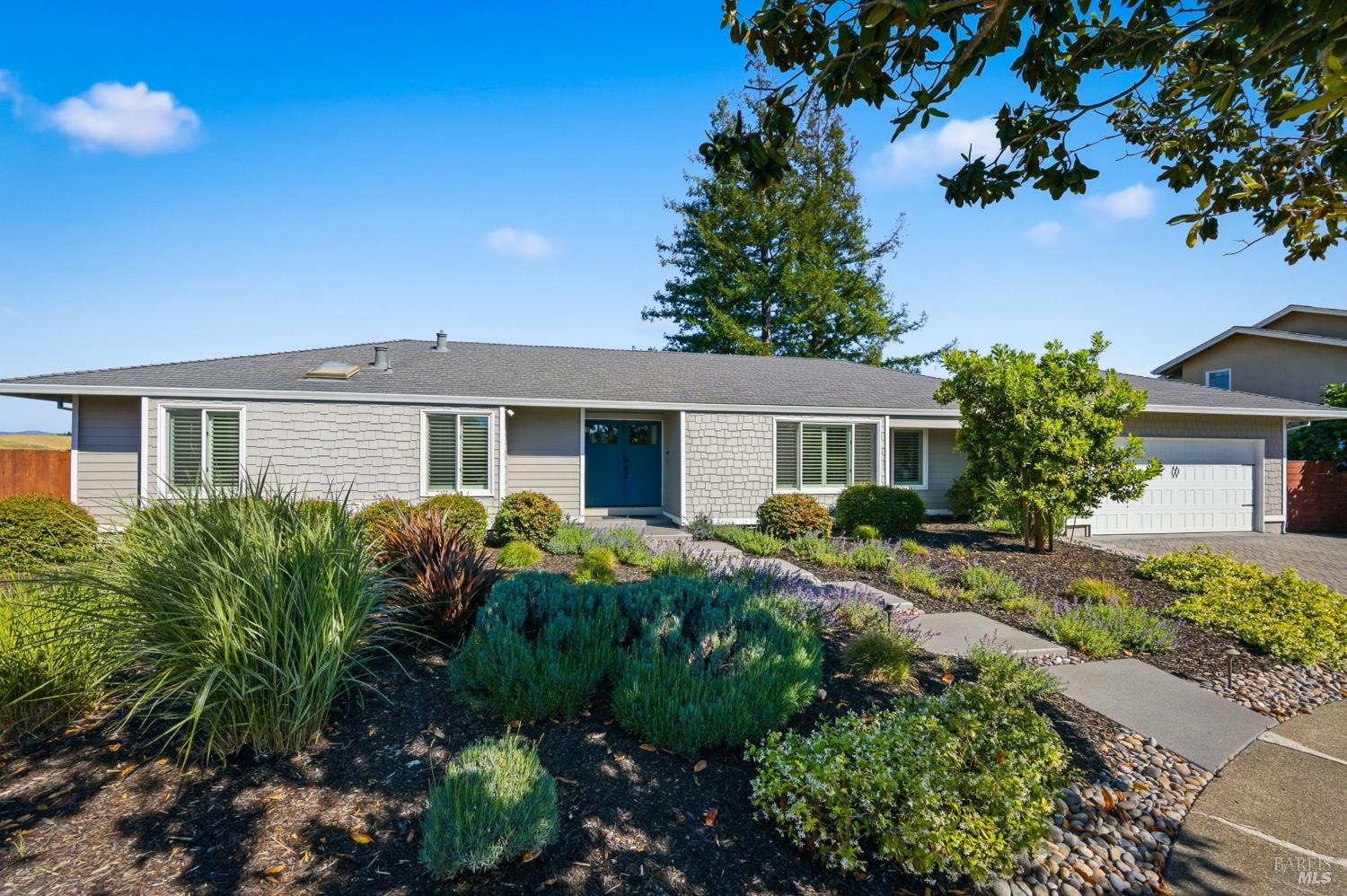 3392 Royal Court Napa CA 94558