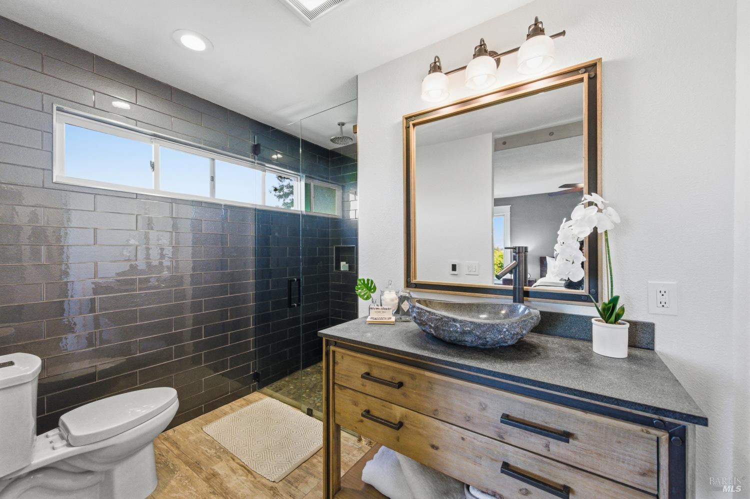 3392 Royal Court Napa CA 94558