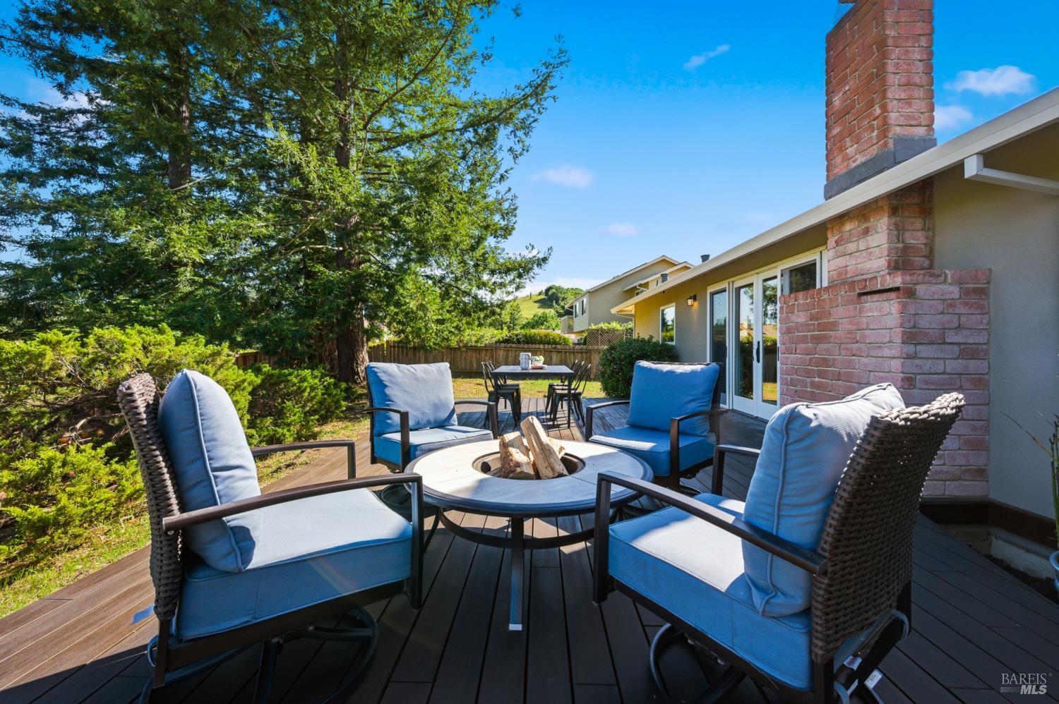 3392 Royal Court Napa CA 94558