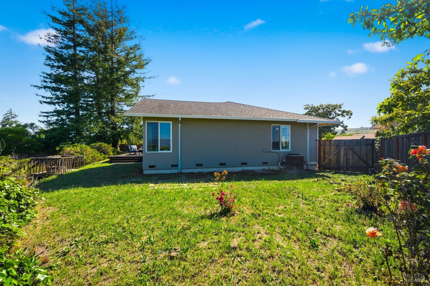 3392 Royal Court Napa CA 94558