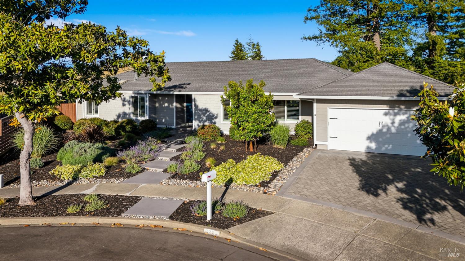 3392 Royal Court Napa CA 94558