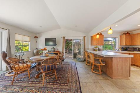 105 Holstrom Circle Novato CA 94947