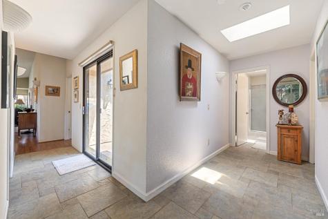 105 Holstrom Circle Novato CA 94947