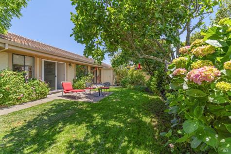 105 Holstrom Circle Novato CA 94947