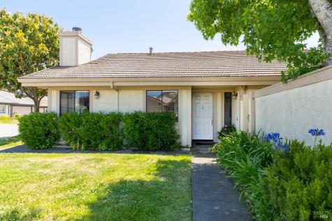 105 Holstrom Circle Novato CA 94947
